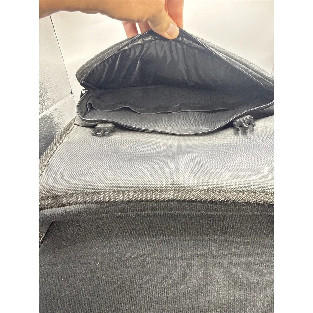 Sony PlayStation PS1 Travel Bag Carrying Case Padded Shoulder Strap Black Nylon